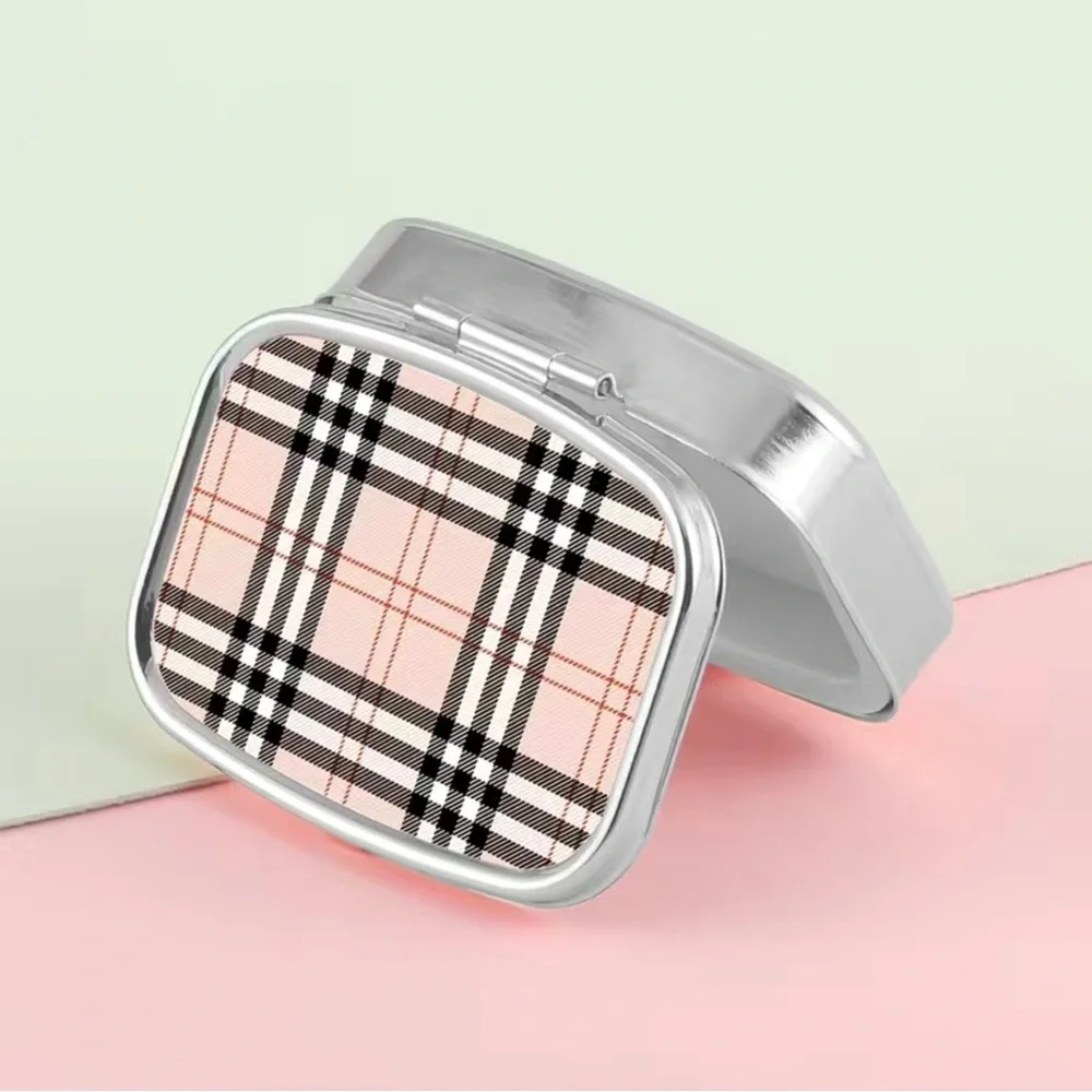 Plaid Pattern Rectangular Makeup/Pill case Mirror With Storage Function - Picture 3 of 5